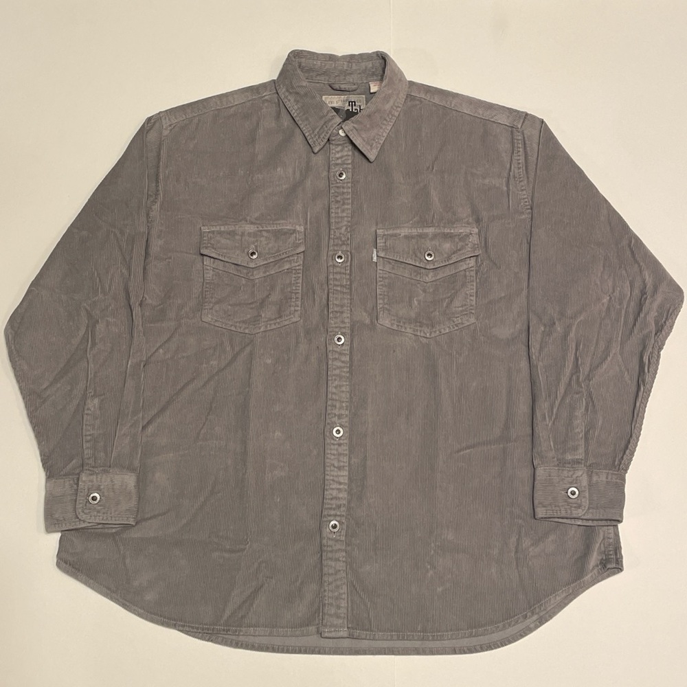 LEVI’S SILVERTAB TWO POCKET CORDUROY OVERSIZED BUTTON UP SHIRT (LARGE)